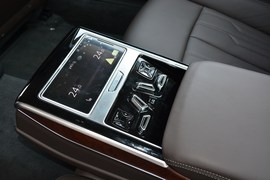 2018款奥迪A8L