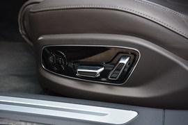 2018款奥迪A8L
