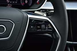 2018款奥迪A8L