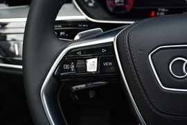 2018款奥迪A8L