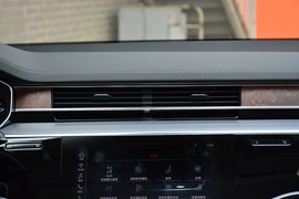 2018款奥迪A8L