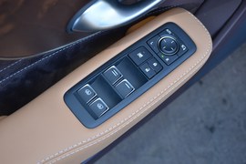 2018款雷克萨斯LS350豪华版