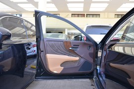 2018款雷克萨斯LS350豪华版