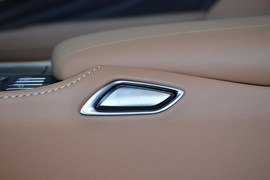 2018款雷克萨斯LS350豪华版