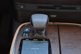 2018款雷克萨斯LS350豪华版