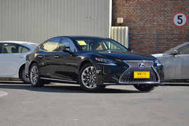 2018款雷克萨斯LS350豪华版