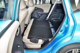 2011款本田飞度1.3L自动舒适版