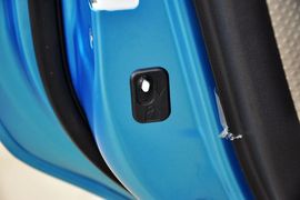 2011款本田飞度1.3L自动舒适版