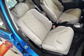 2011款本田飞度1.3L自动舒适版