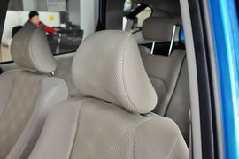 2011款本田飞度1.3L自动舒适版