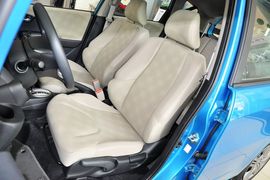 2011款本田飞度1.3L自动舒适版