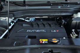 2013款哈弗H6运动版1.5T手动四驱尊贵型