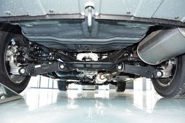 2013款哈弗H6运动版1.5T手动四驱尊贵型