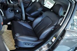 2013款哈弗H6运动版1.5T手动四驱尊贵型