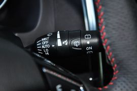 2013款哈弗H6运动版1.5T手动四驱尊贵型