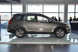 2013款哈弗H6运动版1.5T手动四驱尊贵型