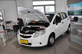 2013款雪佛兰赛欧两厢1.2L手动温馨版