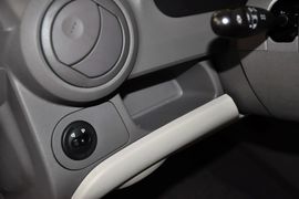 2013款雪佛兰赛欧两厢1.2L手动温馨版