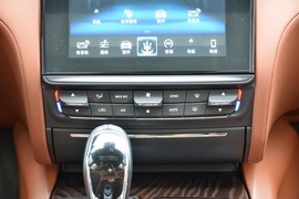 2018款玛莎拉蒂总裁