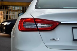 2018款玛莎拉蒂总裁