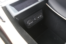 2018款雷克萨斯LS350豪华版