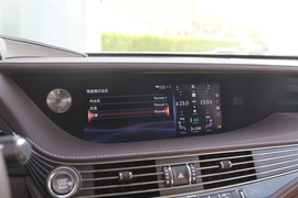 2018款雷克萨斯LS350豪华版