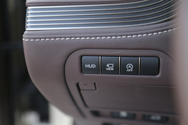 2018款雷克萨斯LS350豪华版