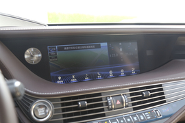 2018款雷克萨斯LS350豪华版