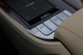 2018款雷克萨斯LS350豪华版