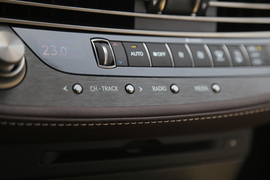 2018款雷克萨斯LS350豪华版