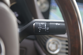 2018款雷克萨斯LS350豪华版