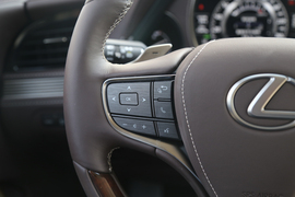 2018款雷克萨斯LS350豪华版