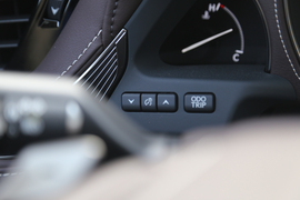 2018款雷克萨斯LS350豪华版