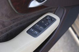 2018款雷克萨斯LS350豪华版