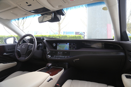 2018款雷克萨斯LS350豪华版