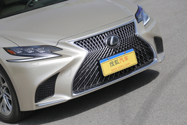 2018款雷克萨斯LS350豪华版