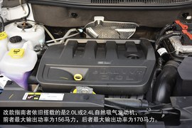 2014款Jeep指南者2.0L两驱改款精英版到店实拍