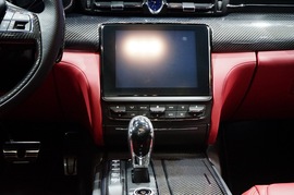 玛莎拉蒂总裁GTS