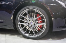 玛莎拉蒂总裁GTS