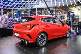 长安全新逸动XT