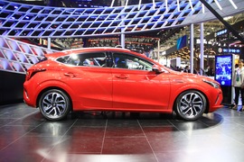 长安全新逸动XT