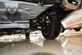 2014款东南V5菱致1.5T手动锐控型