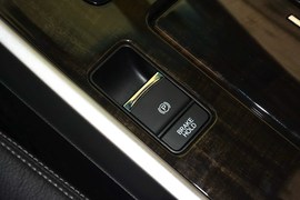 2014款本田雅阁2.4LX舒适版