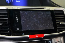 2014款本田雅阁2.4LX舒适版