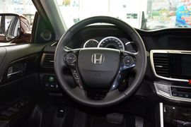 2014款本田雅阁2.4LX舒适版