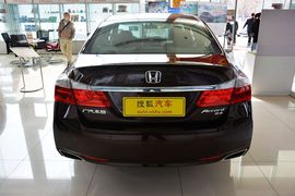2014款本田雅阁2.4LX舒适版