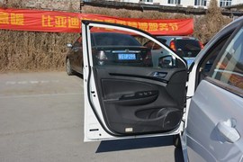2014款比亚迪速锐1.5TID手自一体豪华型