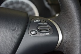 2013款英菲尼迪JX35卓越版