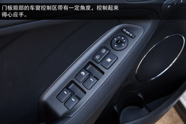 2014款东风悦达起亚K3S