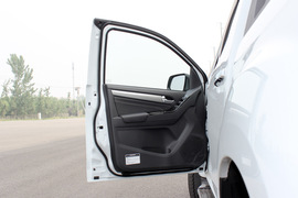 2018款五十铃铃拓